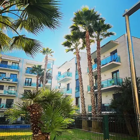 Apartment Con Piscina Y Parking En Lloret de Mar