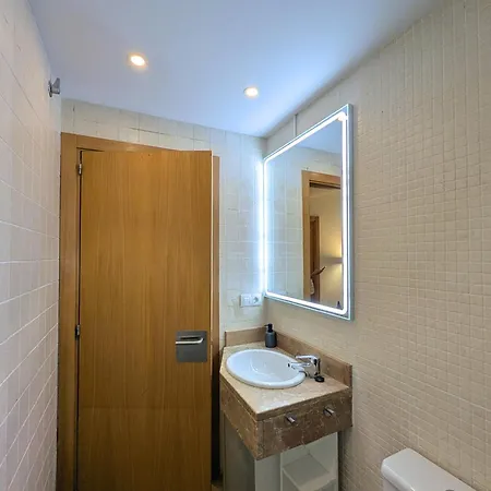 Relax En Lloret Con Gym Y Piscina By Host&joy Apartament